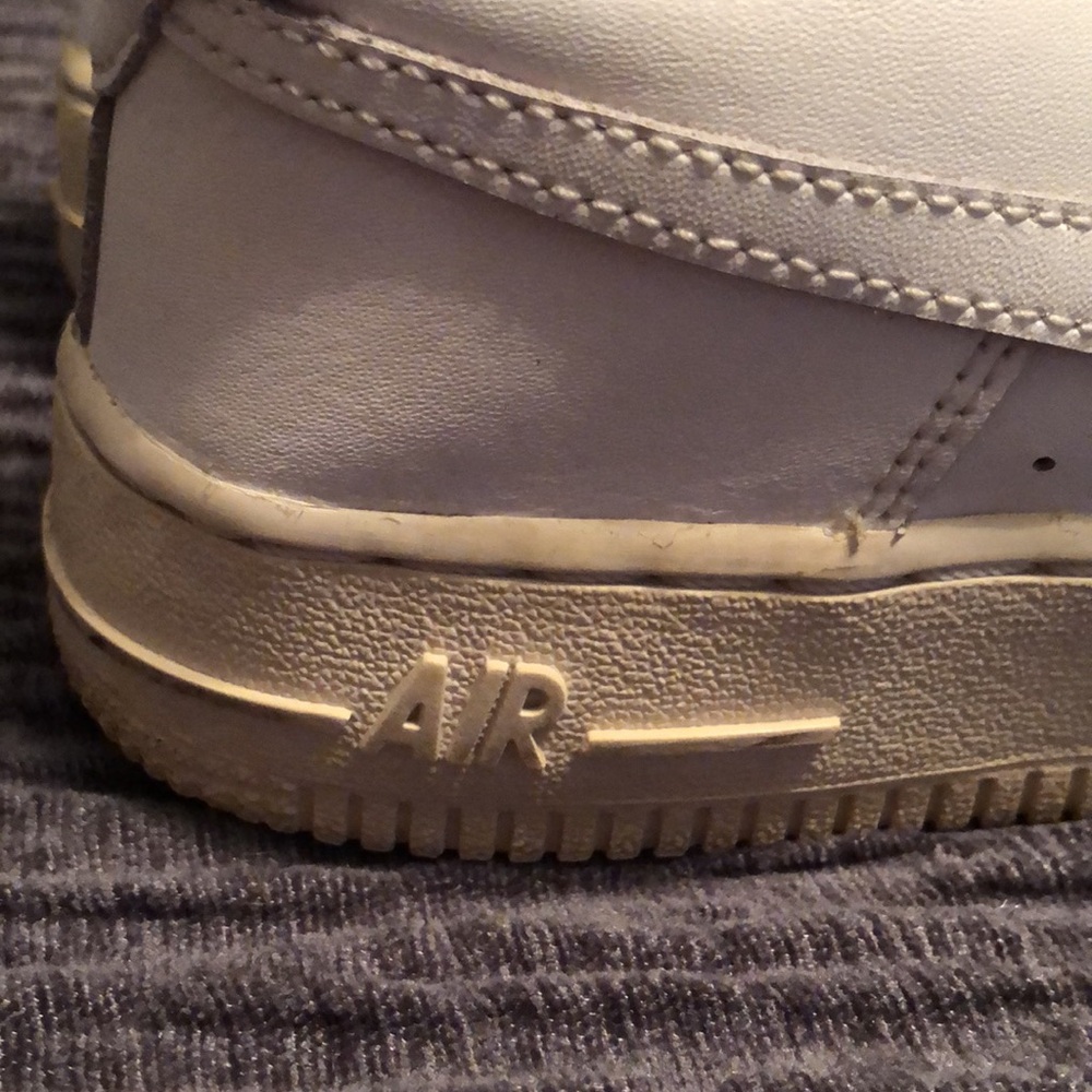 Nike AIR Sneakers - Picture 5 of 10